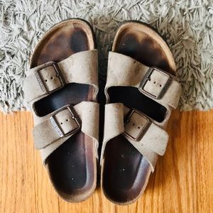 Birkenstock Arizona suede sandals 6.5
